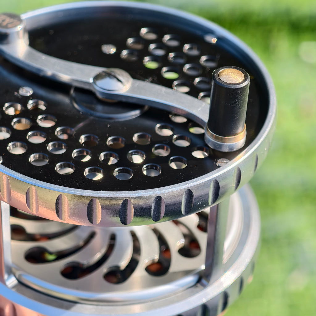 ZHUSROD Classic Fly Reel 4" fod 10/13wt 370g - Carbon Drag Aluminum Spey & Salmon Reel - Full View | ZHUSROD