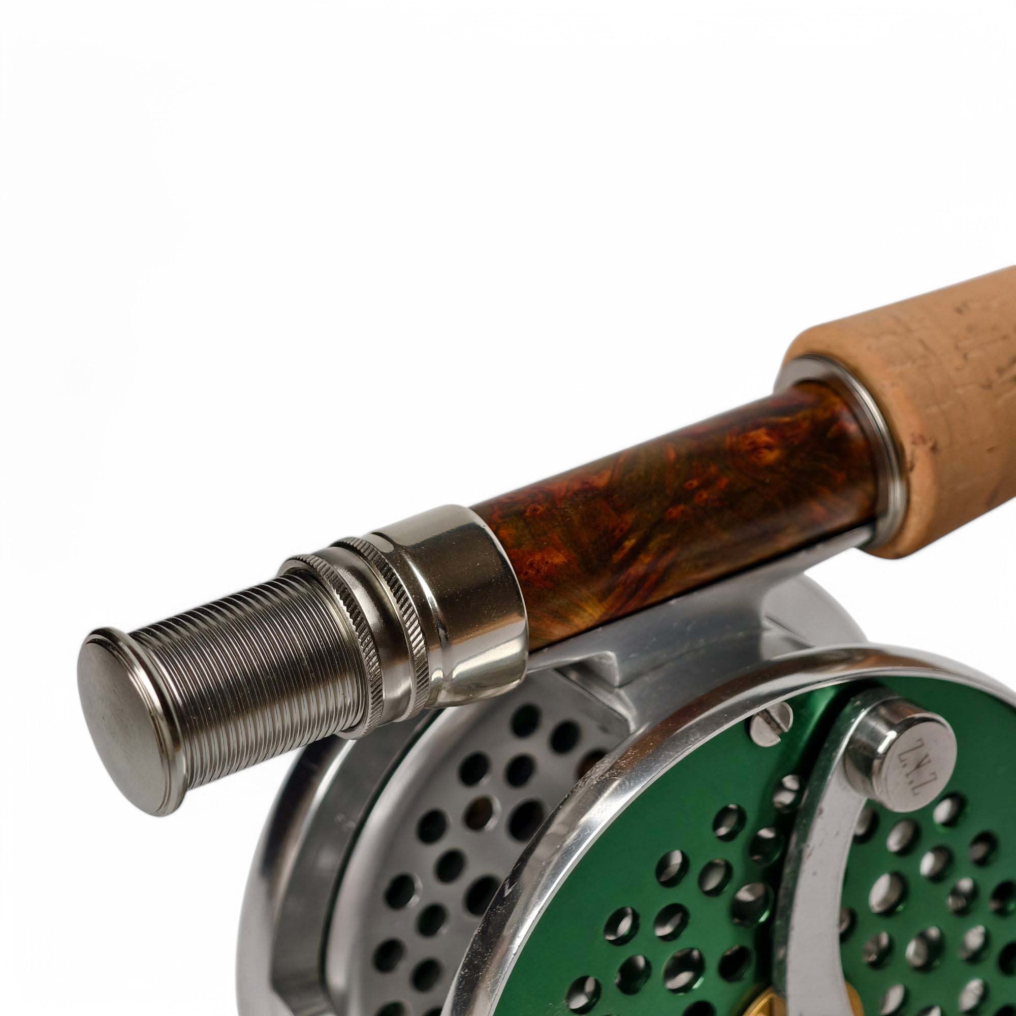 - Wooden Fly Reel Seat - Dark Grey Anodized Aluminum - Double Locking System - 20g Ultralight - Feature Detail | ZHUSROD